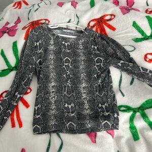 Chico's Gray Snake Print Long Sleeve Top